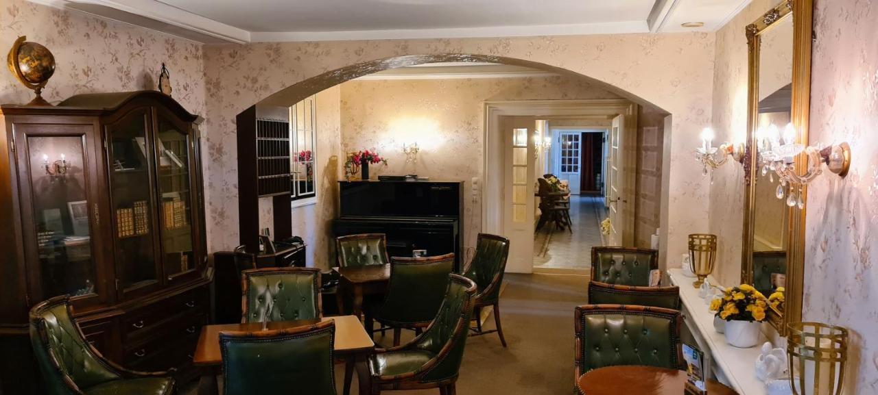 Historisches Hotel Zum Schwan Bad Karlshafen Extérieur photo