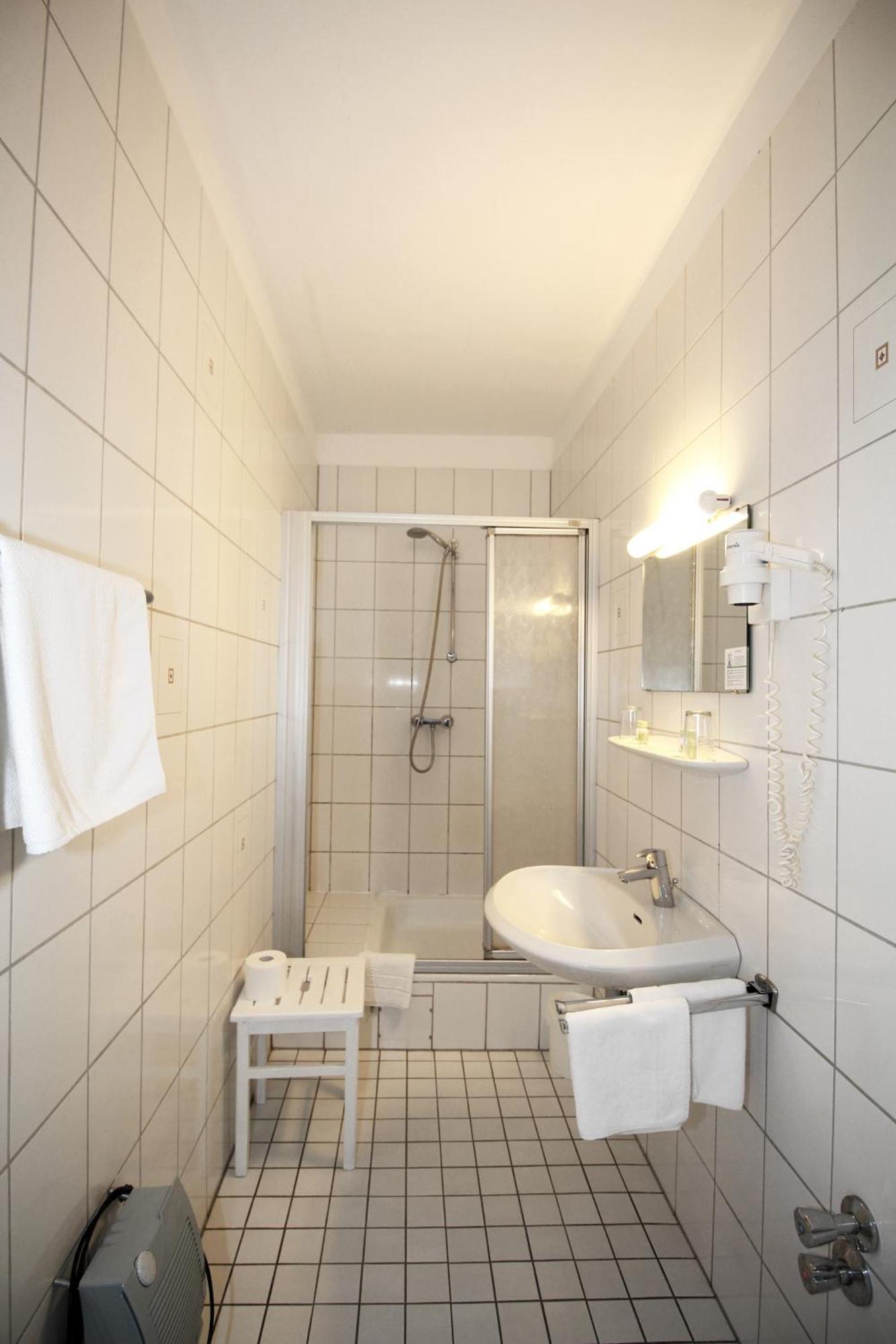 Historisches Hotel Zum Schwan Bad Karlshafen Extérieur photo